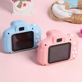 دوربین عکاسی بچگانه